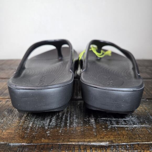 NEW Oofos Oolala Womens Size 10 Recovery Slip-On Comfort Flip Flop Sandals Black - Picture 4 of 11